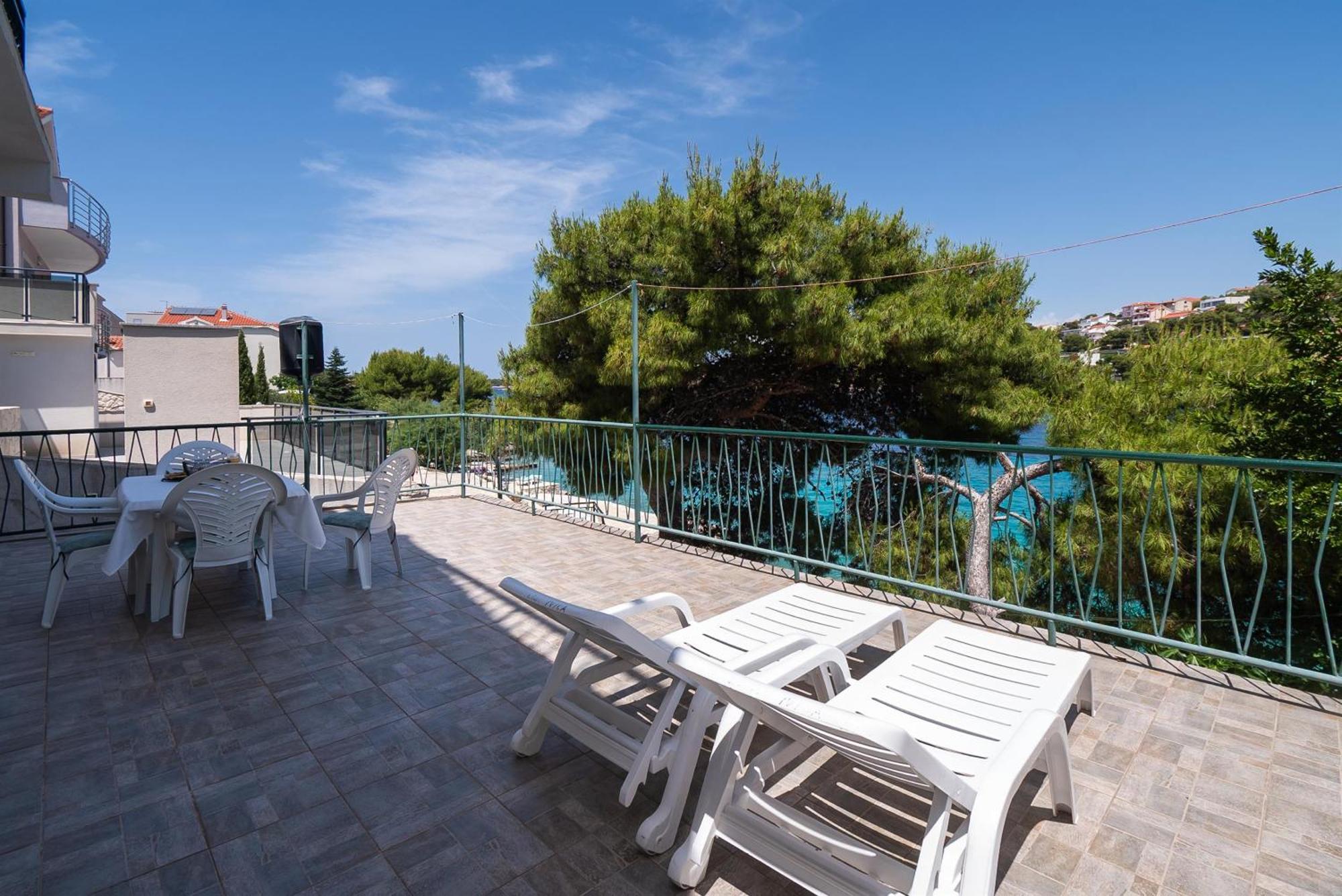 Apartments Ivica Primosten Exterior photo